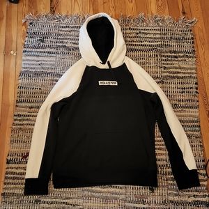 Medium Hollister Sweatshirt